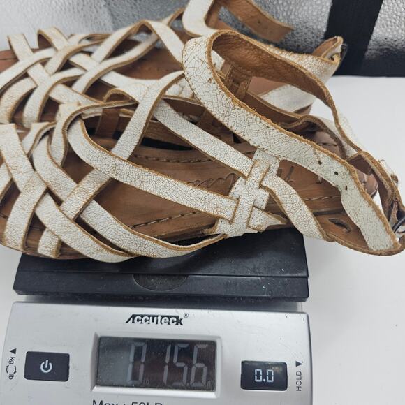 Matisse Tetris White Distressed Strappy Leather Gladiator Sandal Women's 7 Boho - Picture 8 of 8